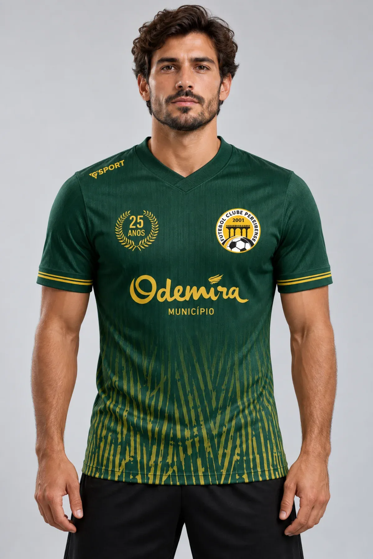 Camisola alternativa do FC Pereirense 2026/27, frente, vestida por um jogador